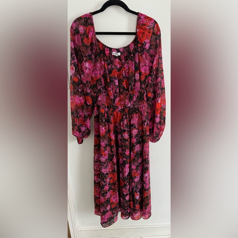 Steve Madden dress